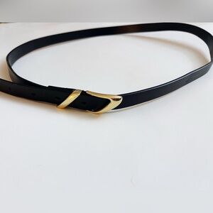Vintage Women's Black Statement Belt with Gold Buckle Classic Casual Skinny Belt
